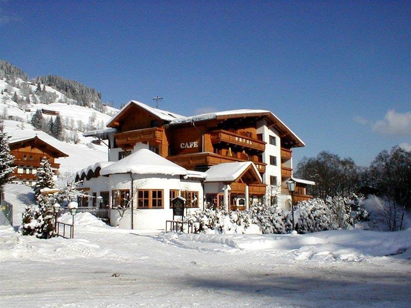 Alpenhotel Wildschoenau B&B Ngoại thất bức ảnh