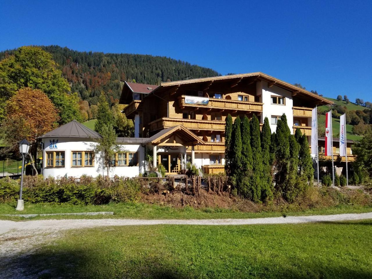 Alpenhotel Wildschoenau B&B Ngoại thất bức ảnh